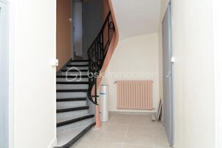  Maison à vendre 10 pièces 241 m²