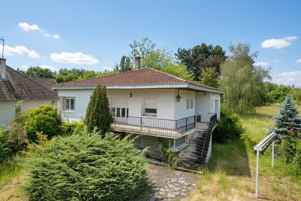 Vente Maison Maison Vierzon 4 pièce(s) 159 m2 Vierzon