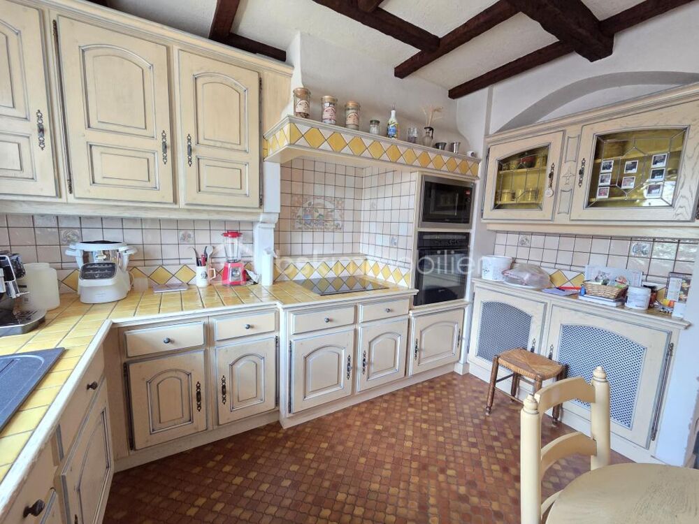 Magnifique Pavillon sur sous- sol de 148m² à Fourchambault