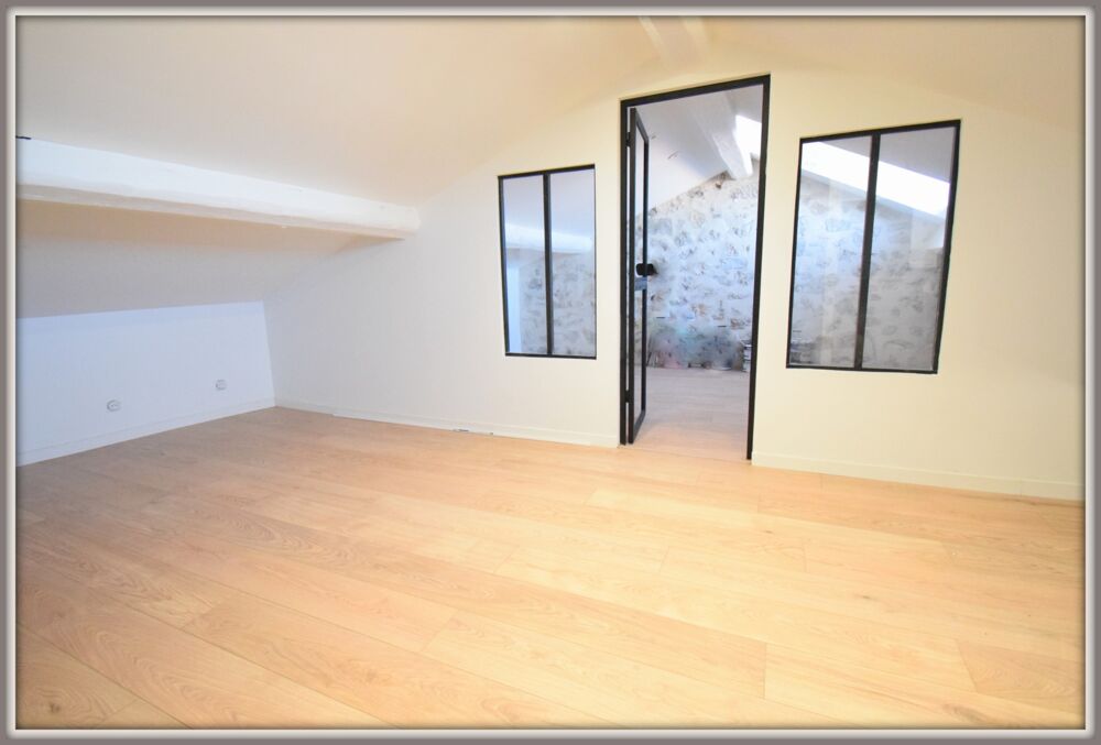 Vente Appartement Appartement à vendre 2 pièces dernier étage Cannes