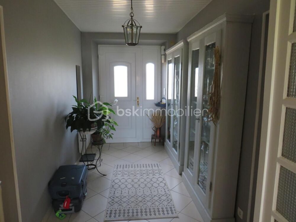 Vente Maison Maison de plain-pied rénovée de 125 m² – Aucun travaux – Dépendances et fort potentiel Projan