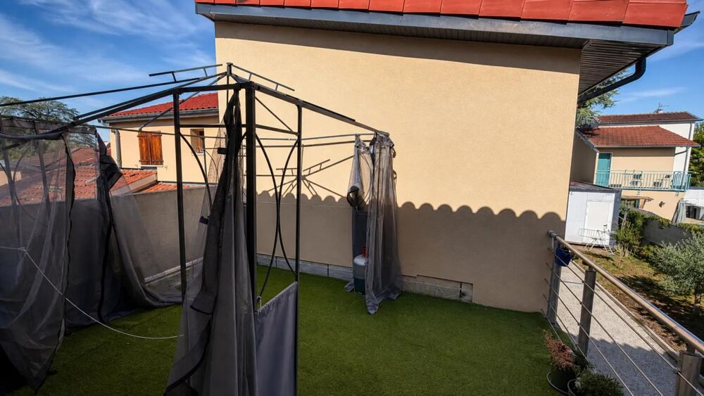 Maison de 5 pièces de 263 m² à Villeurbanne