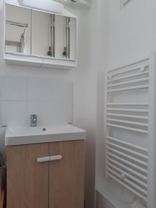  Appartement à louer 1 pièce 23 m²