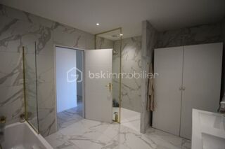  Maison � vendre 7 pi�ces 243 m�