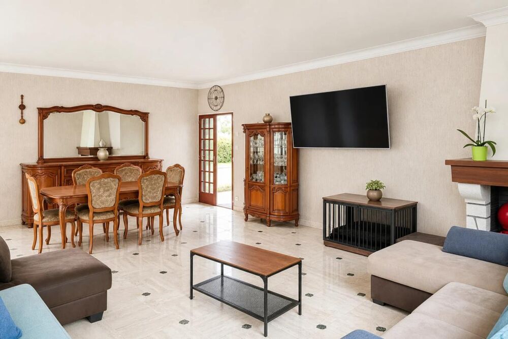 Vente Maison Maison de 7 pièces de 252 m² à Pineuilh Pineuilh