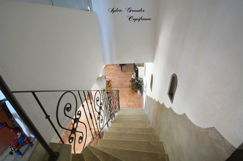 � vendre  Maison Cornillon-Confoux (13250)