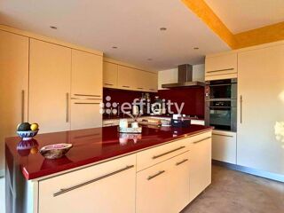  Villa � vendre 8 pi�ces 174 m�