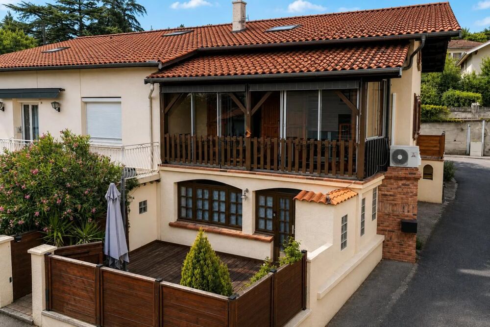 SAINT-CLAIR-DU-RHÔNE  Grande maison familiale de 165 m2