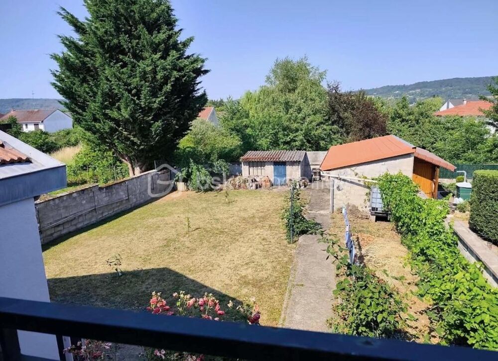 Pont-à-Mousson  Maison rénovée de 131 m²  3 chambres