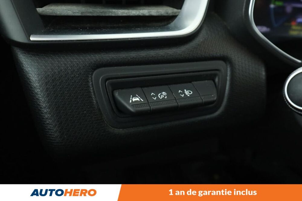 Clio 1.6 E-Tech Business 140 ch 2021 occasion 92130 Issy-les-Moulineaux