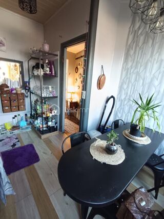  Immeuble à vendre 6 pièces 134 m²