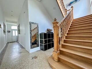  Maison à vendre 7 pièces 222 m²