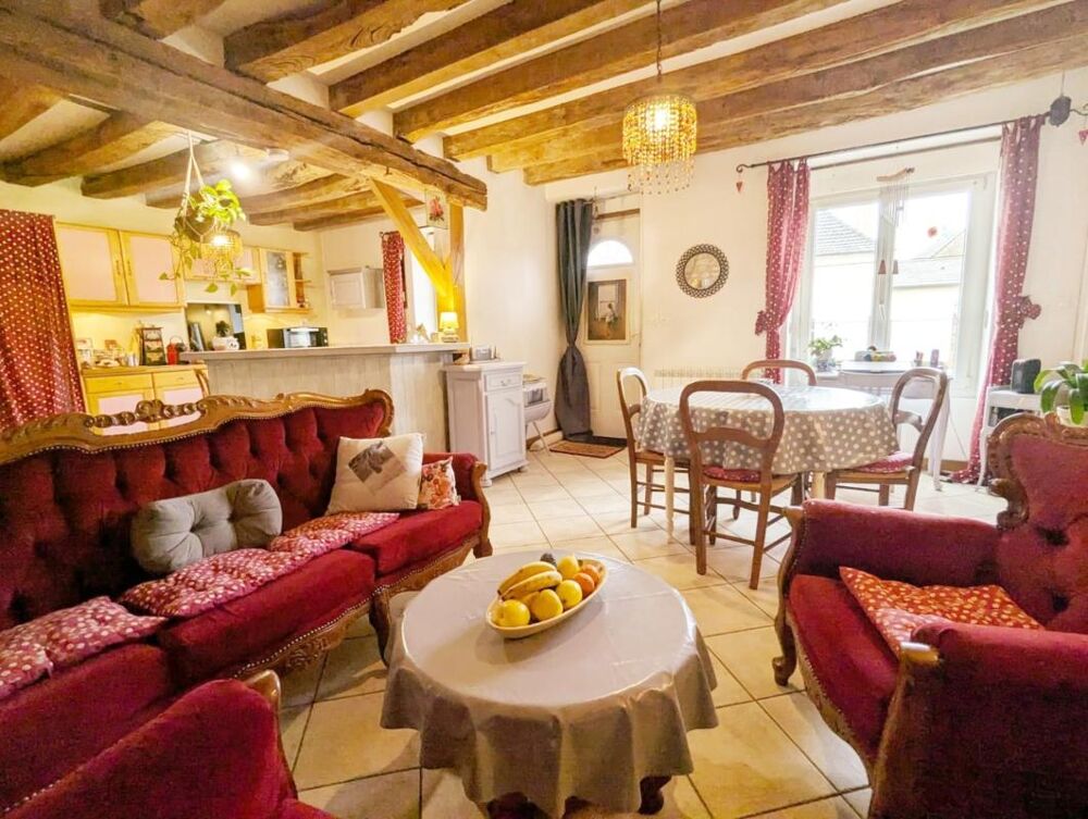 Vente Maison Maison de charme – 90 m² – 3 chambres – jardin clos – garage – PONTVALLAIN (72) Pontvallain