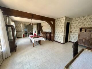  Propriété/château à vendre 10 pièces 236 m²