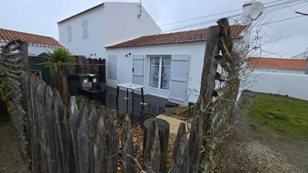 Ile de Noirmoutier 85 - Ensemble immobilier résidentiel proche 50 mètres de la mer