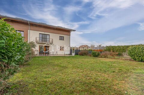   Charmant Type 4 en rez de jardin / Jardin XXL / 2 places de parking Appartement - 4 pi�ce(s) - 108 m�