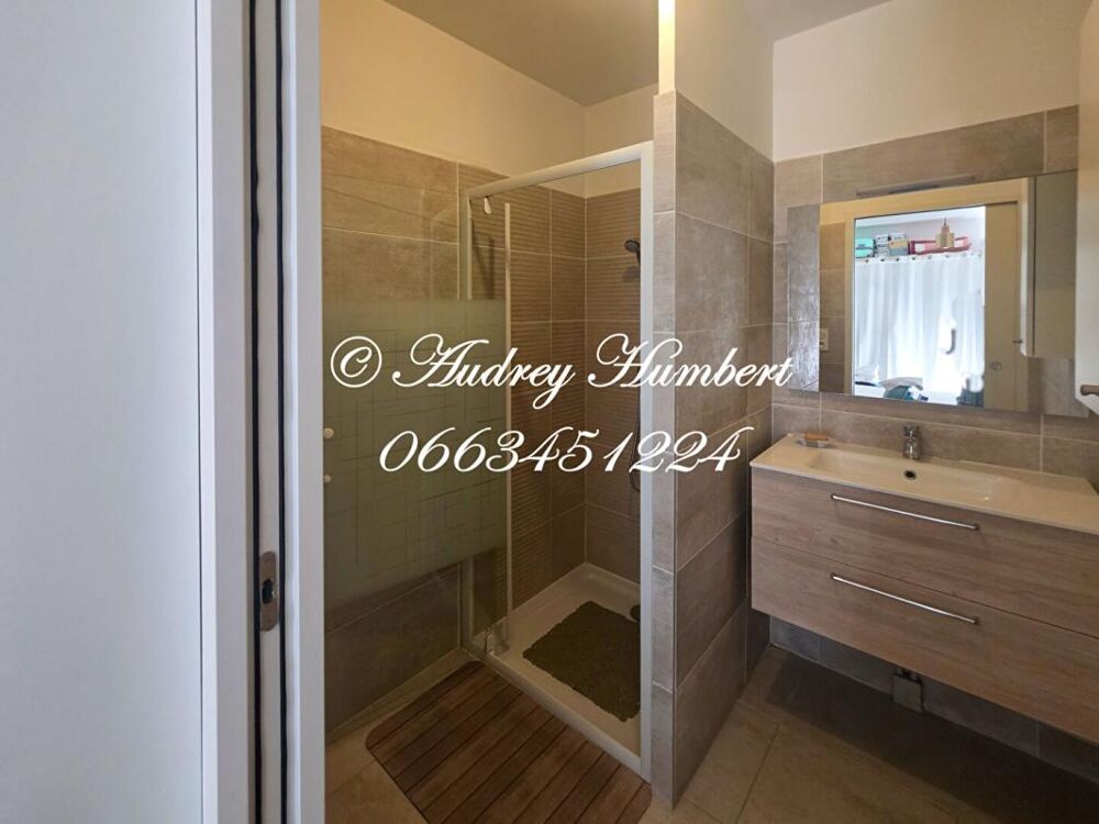 Vente Appartement EXCLUSIVITE à VOLX, APPARTEMENT T2, 41 m², dans résidence récente avec parking, ascenseur et piscine Volx