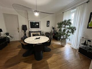  Appartement à louer 4 pièces 178 m²
