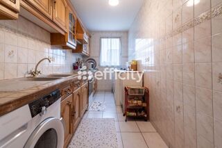  Appartement � vendre 4 pi�ces 77 m�
