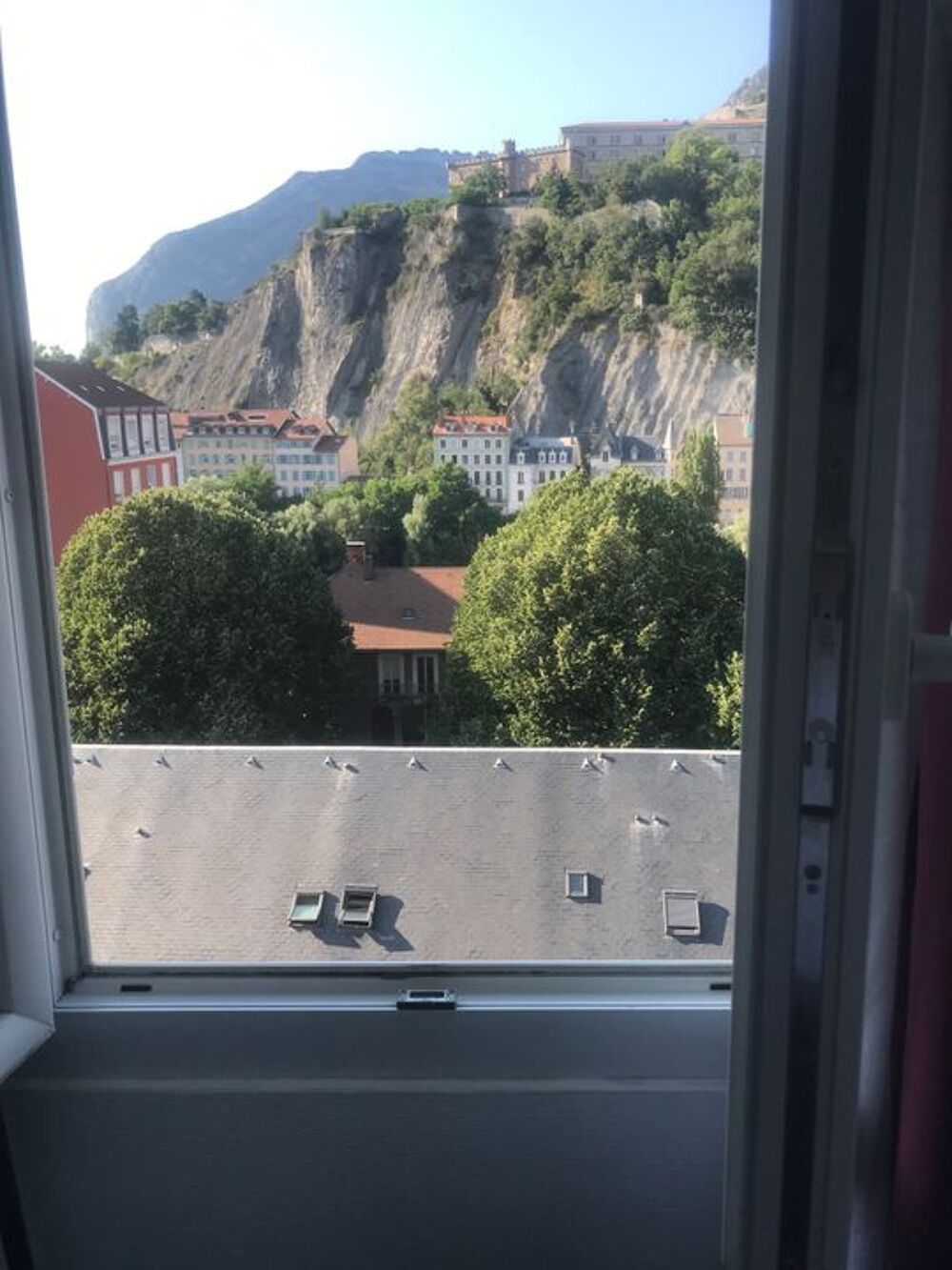 Location Appartement Chambre de 9m2 à louer sur Grenoble Grenoble