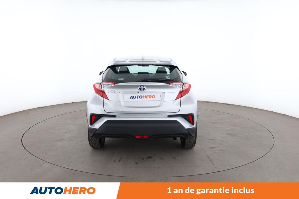 C-HR 1.8 Hybride Dynamic 122 ch 2019 occasion 92130 Issy-les-Moulineaux