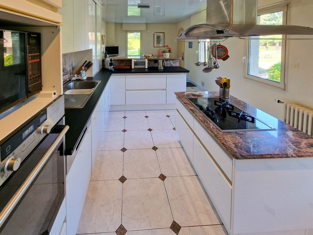 Vente Propriété/Château Propriete à vendre 9 pièces HILLION (22) Hillion