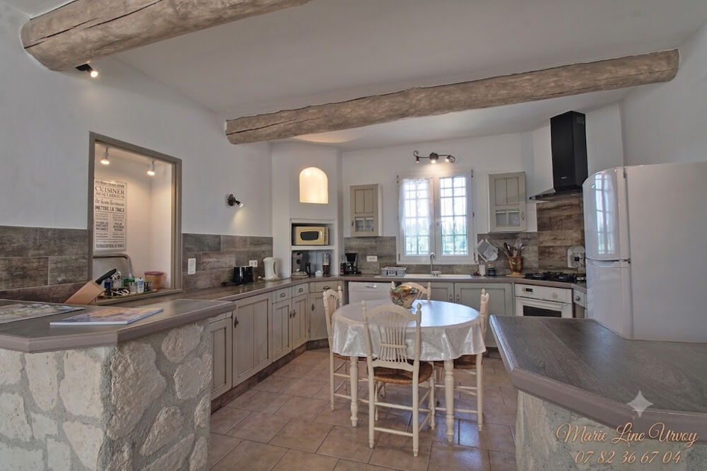 13210 St-Rémy - Mas en pierre 145 m² + gîte 70 m² - Piscine 8X4 - grand terrain