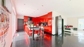  Villa � vendre 7 pi�ces 340 m�