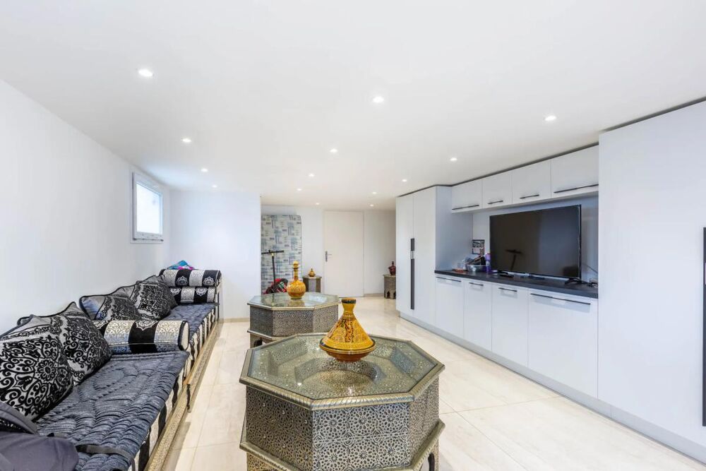 � vendre  Villa Saint-Laurent-de-Mure (69720)