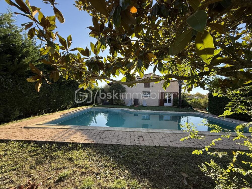 Exclusivité, PECHBONNIEU maison T6 d'environ 150m2 avec terrain de 1091m2 garage et piscine