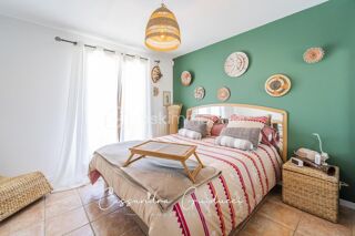  Villa à vendre 8 pièces 122 m²