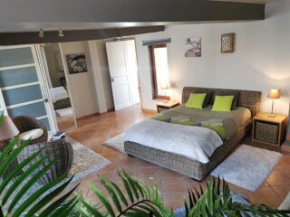  Maison à vendre 10 pièces 346 m²