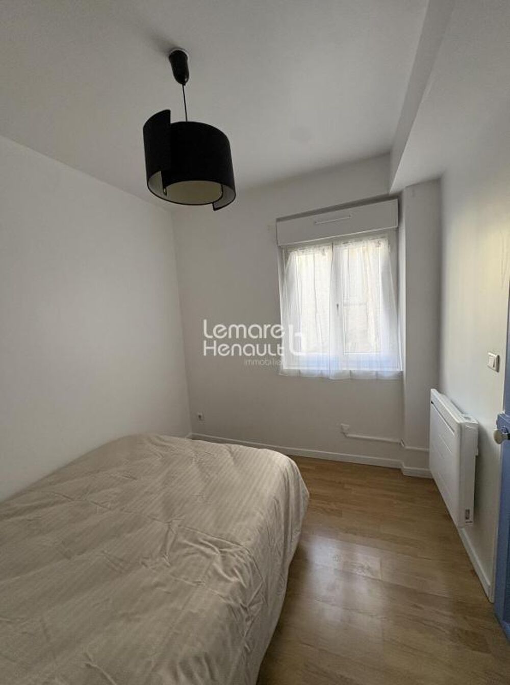 Coeur ville, Apt F2 meublé de charme, 26.03 m²
