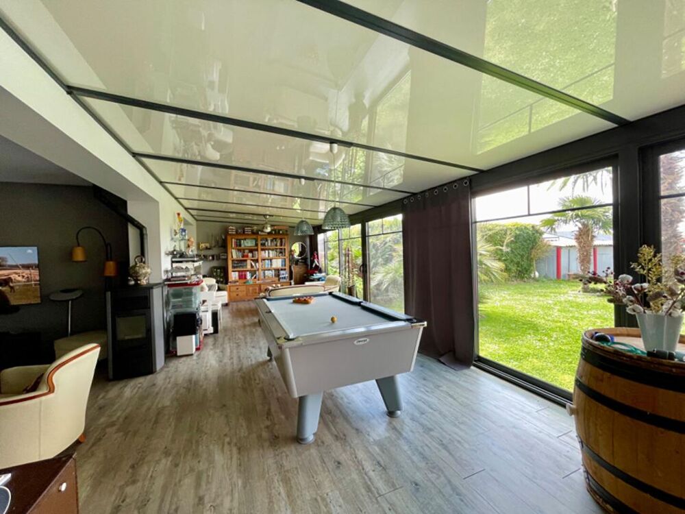 Vente Maison Maison plain-pied 4 ch - 201 m² / Piscine / Bourgneuf / La Rochelle Bourgneuf