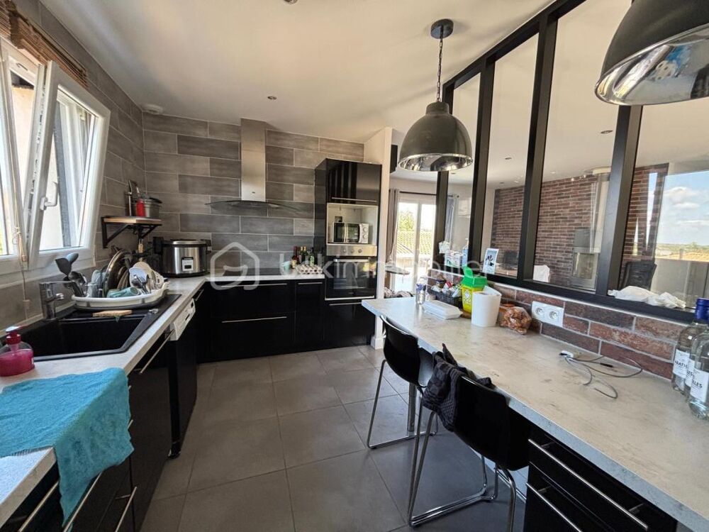 Vente Maison Maison T4 avec double garage indépendant – Vue Dordogne Cubzac les ponts