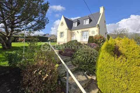   ? Maison n�o-bretonne sur sous-sol complet � 4 chambres � beau jardin paysag� Maison - 6 pi�ce(s) - 135 m�