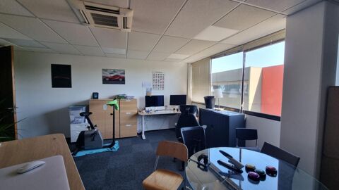   BRUGES , EPARC  - Bureaux 27,19m² - Vide ou loué 