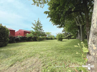  Terrain à vendre 740 m²
