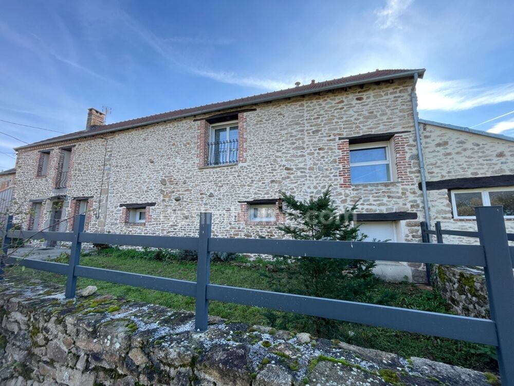 Belle maison en pierre 5 chambres, avec jardin clos et garage