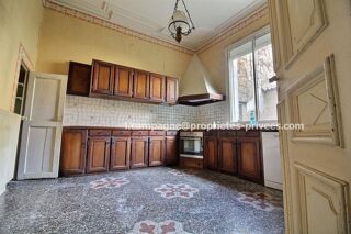  Propri�t�/ch�teau � vendre 9 pi�ces 256 m�