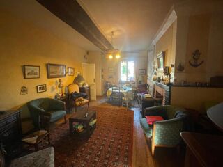  Maison � vendre 12 pi�ces 210 m�