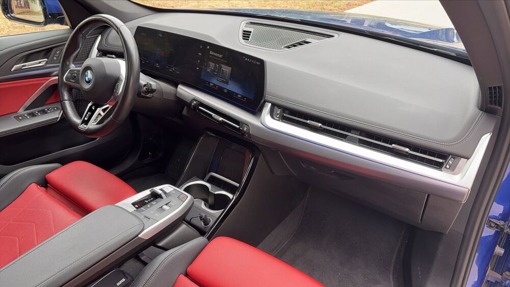 iX1 xDrive30 65 kWh 313 M Sport - Garantie constructeur Entretie 2022 occasion 31000 Toulouse