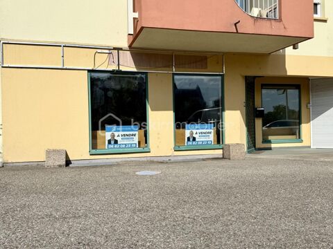   LOCAL COMMERCIAL 137 m² DE PLAIN-PIED – 5 PARKINGS PRIVATIFS – FORT POTENTIEL 