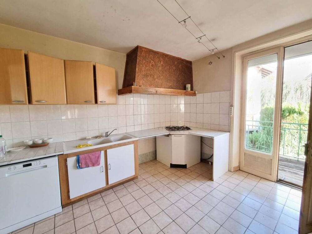 Vente Maison LAGUENNE- maison avec potentiel de 3 logements Laguenne