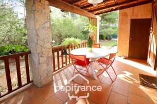  Villa à vendre 7 pièces 195 m²