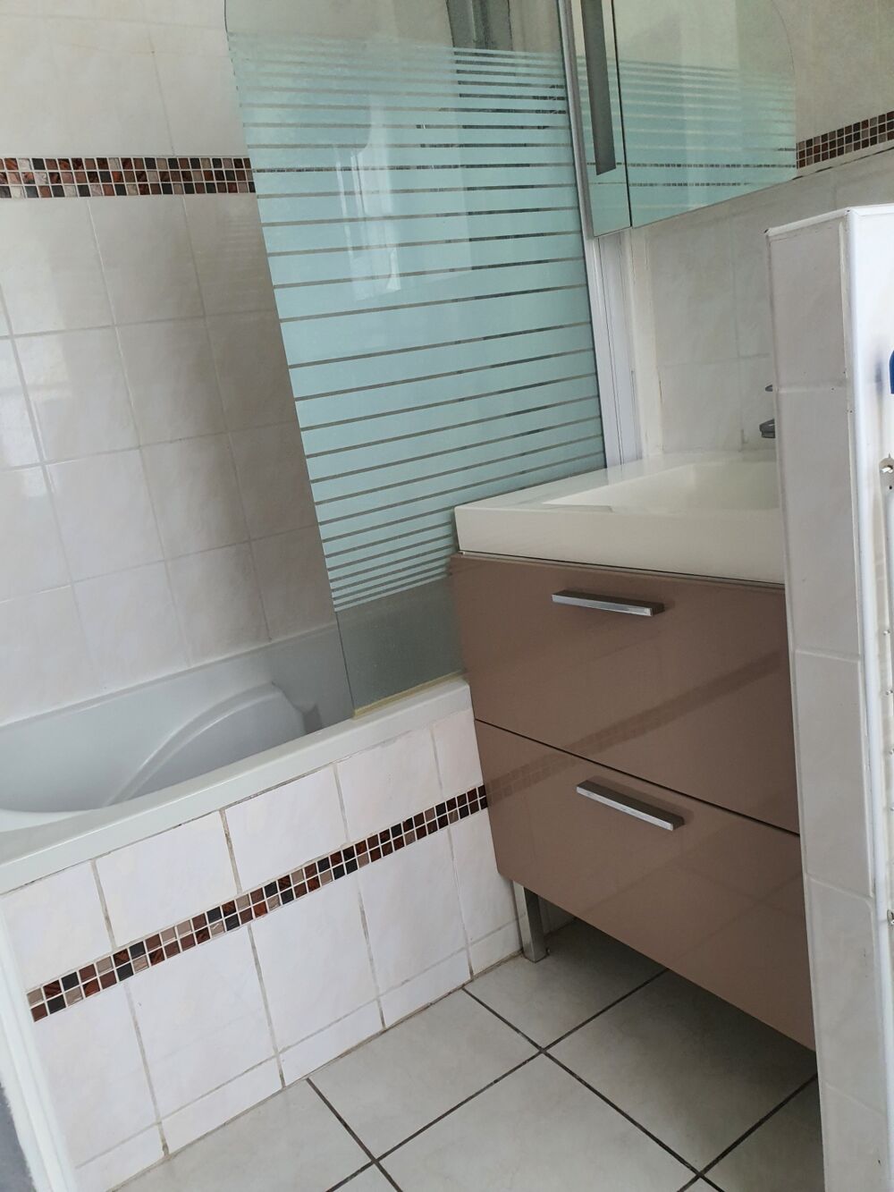 Vente Appartement Dpt Vosges (88), à vendre VITTEL - ENSEMBLE de 2 STUDIOS secteur PARC THERMAL Vittel