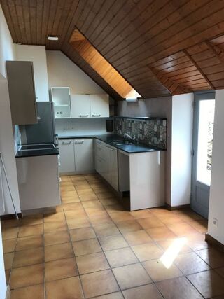  Maison à louer 4 pièces 105 m²