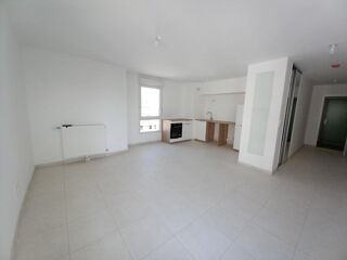  Appartement à louer 2 pièces 49 m²
