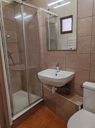  Appartement à louer 1 pièce 23 m² Tavernes