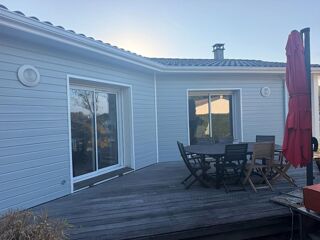 Vente Maison MAISON 142M² 4CH PISCINE DOUBLE GARAGE CARPORT SUR 1600M² DE TERRAIN Salles